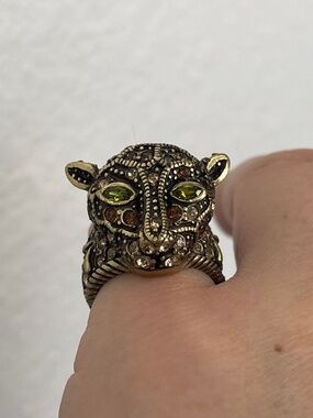 Heidi Daus swarovski crystal cat, leopard, jaguar, panther ring size 6